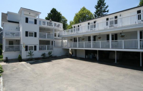  Eagle House Motel  Рокпорт